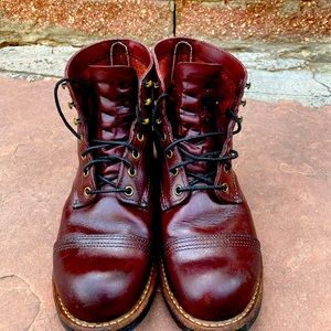 Men’s Red Wing Iron Ranger boots, Size 7.5
